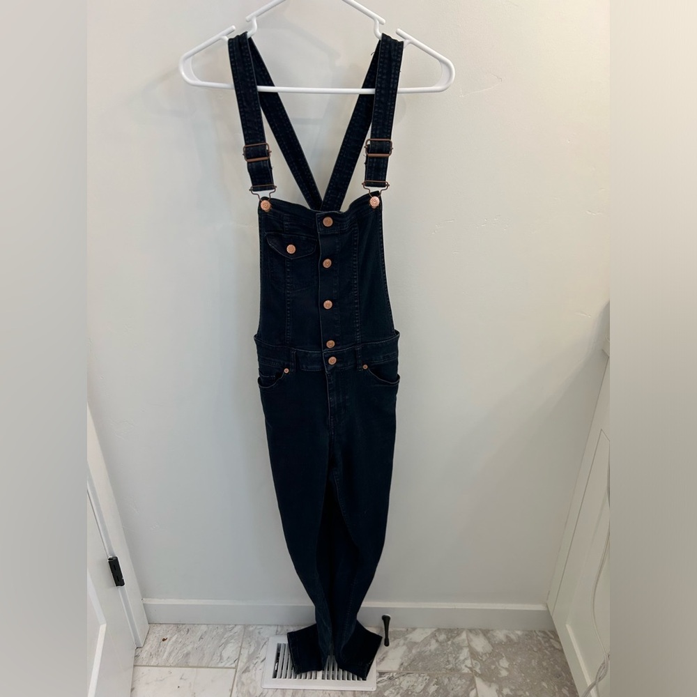 Skinny overalls
